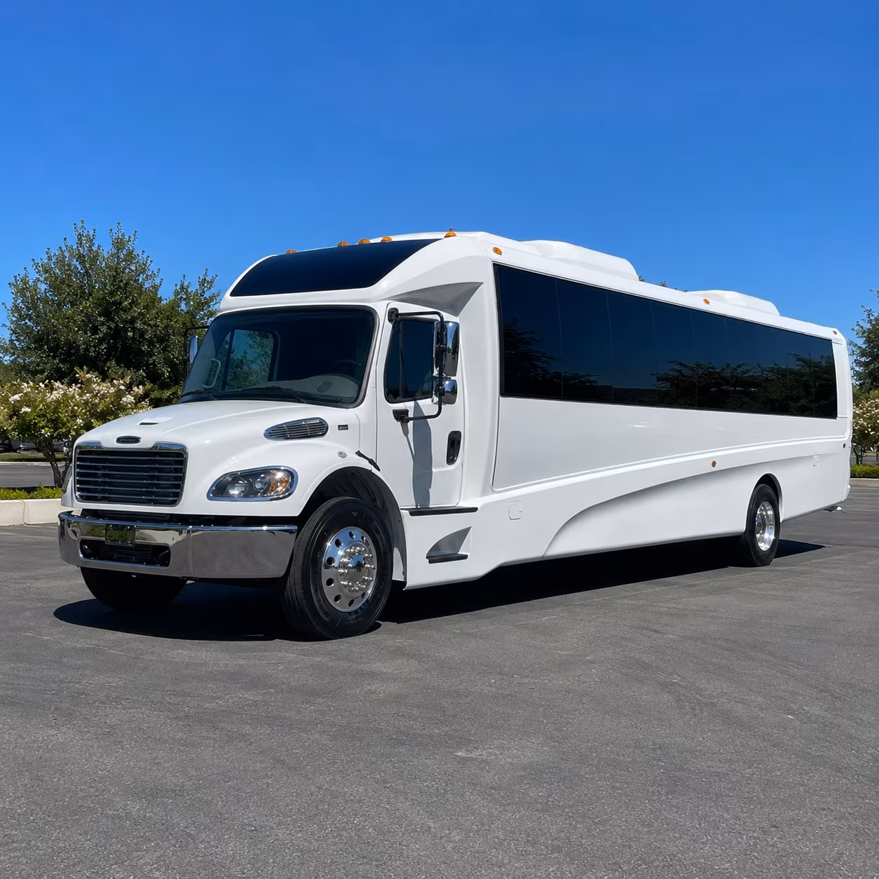milpitas 35 passenger minibus