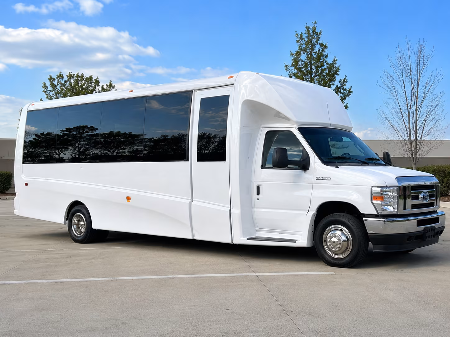 secure transportation for your next airport transfer 4