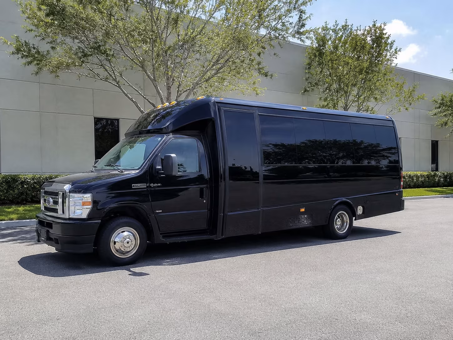 secure transportation for your next church or religious group 1