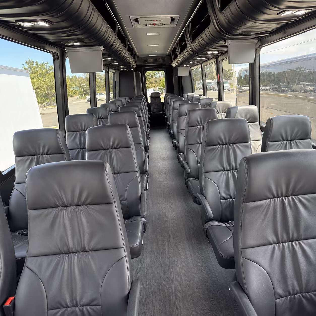 secure transportation for your next convention or trade show 2