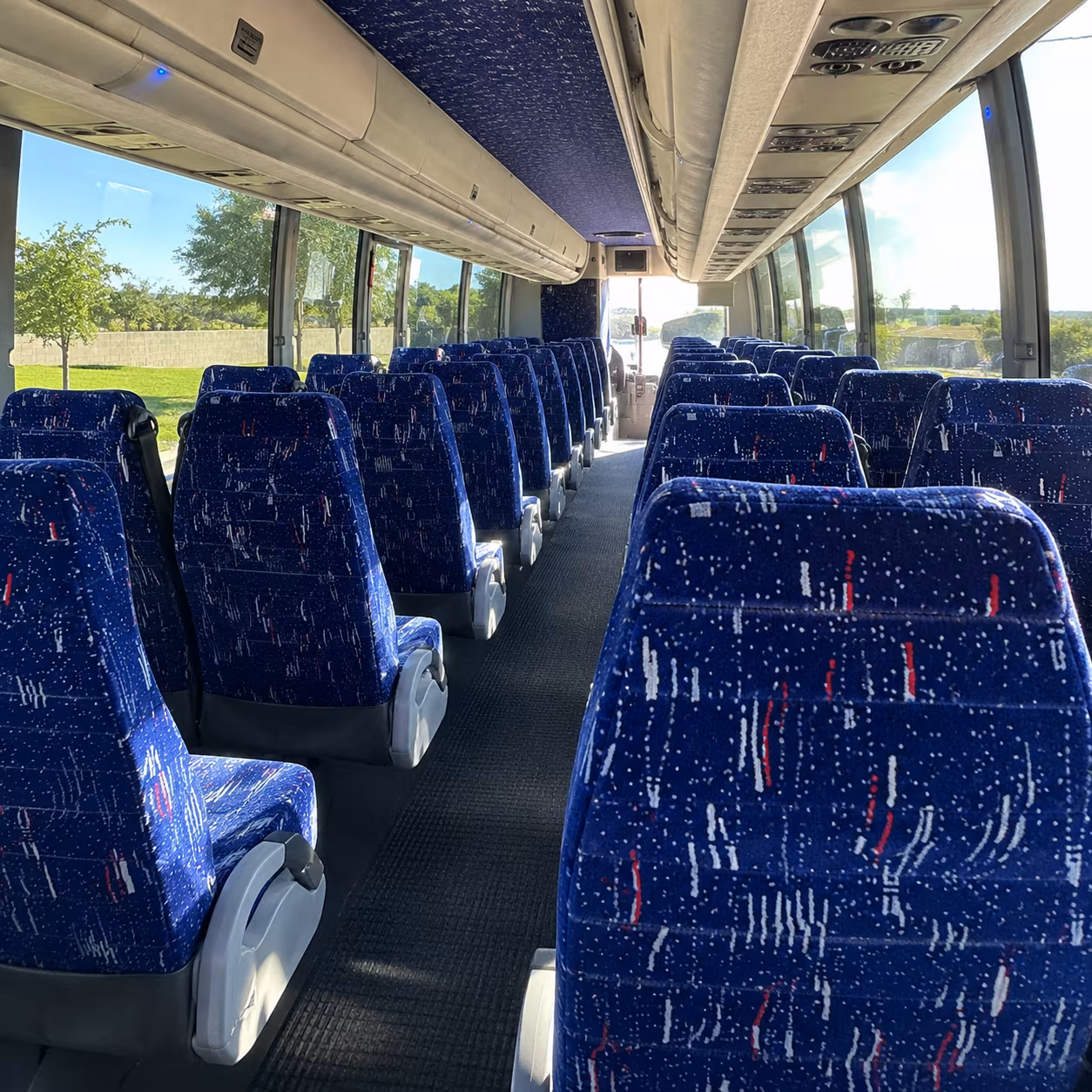 secure transportation for your next convention or trade show 4