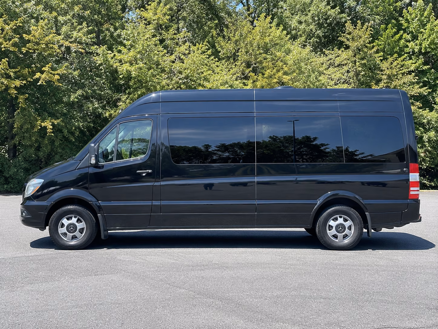secure transportation for your next prom 3